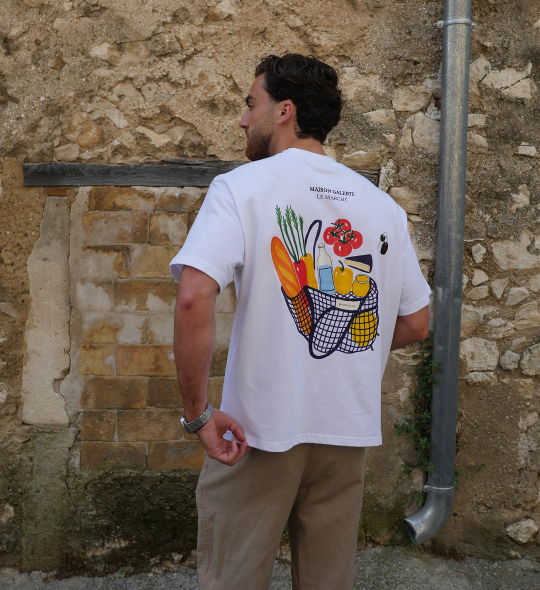 Le marché Tee White